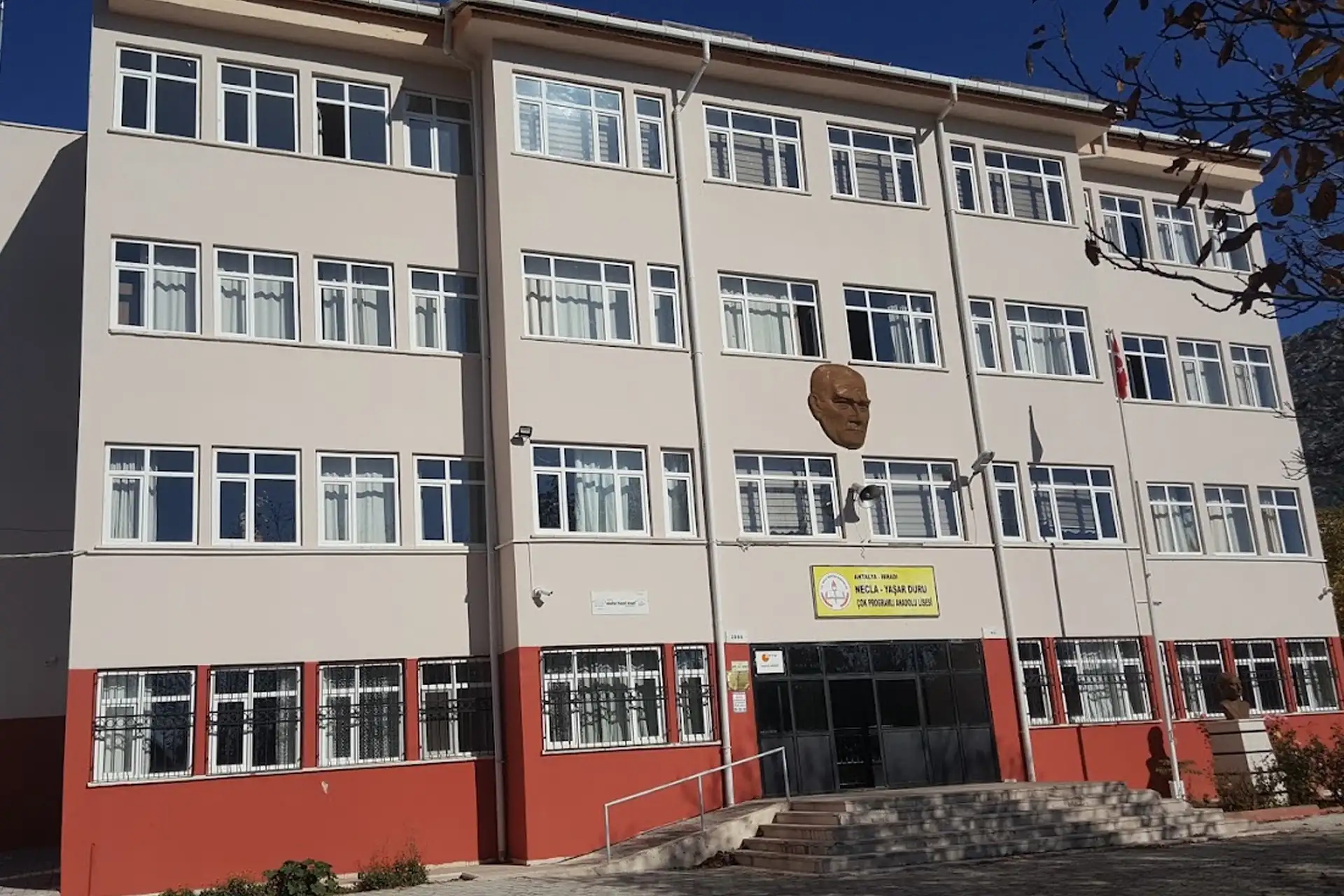 Necla - Yaşar Duru Multidisciplinary High School