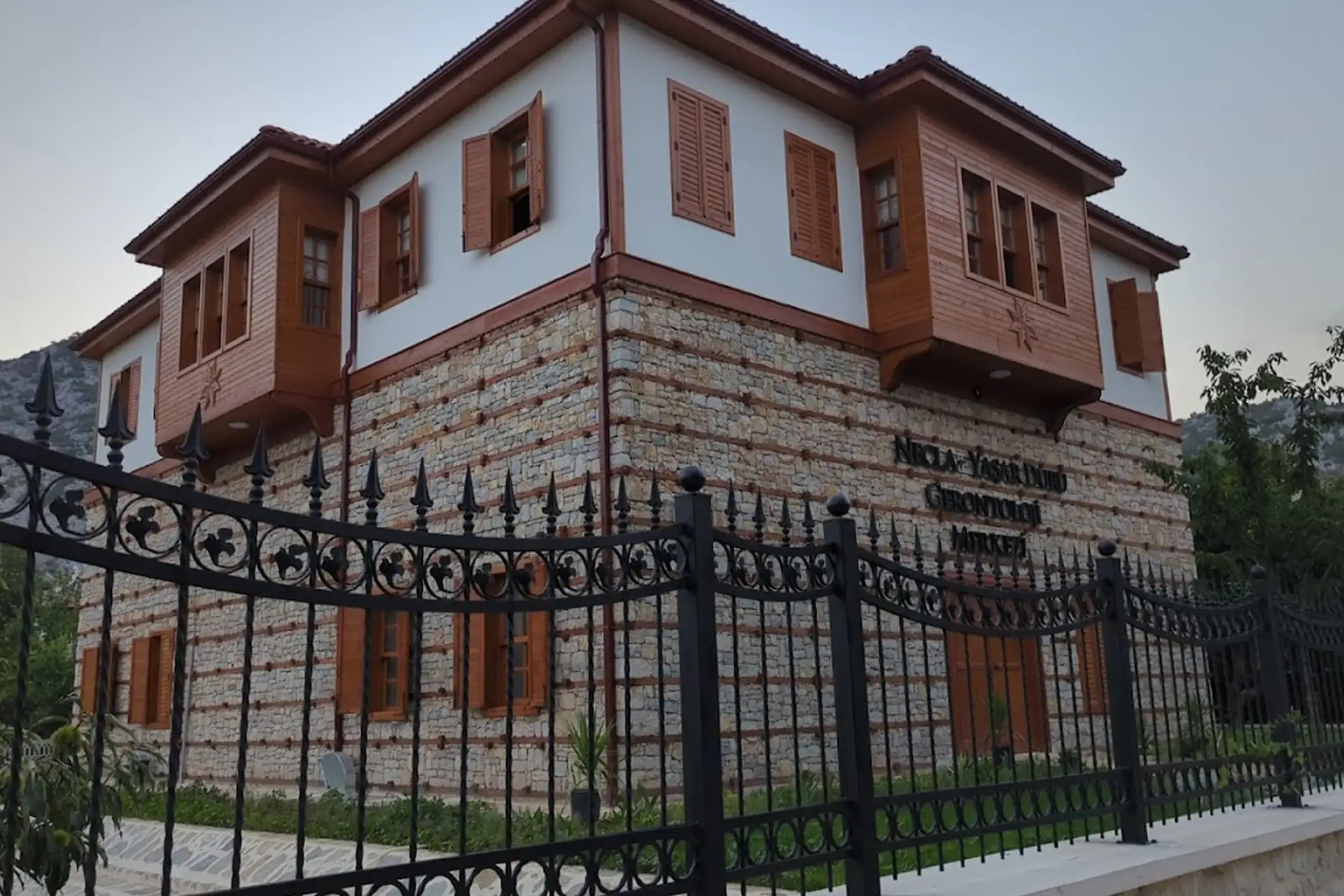 Necla - Yaşar Duru Gerontology Center